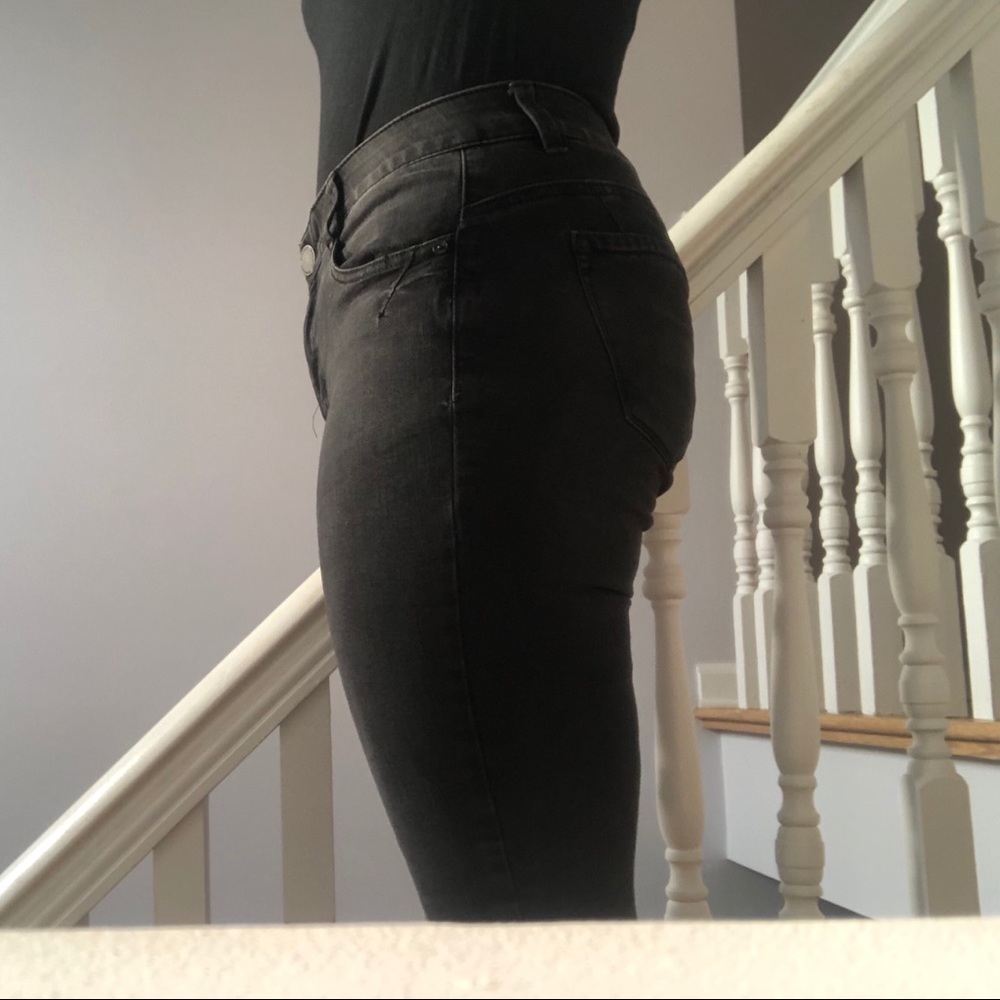 Black skinny democracy jeans/jeggings